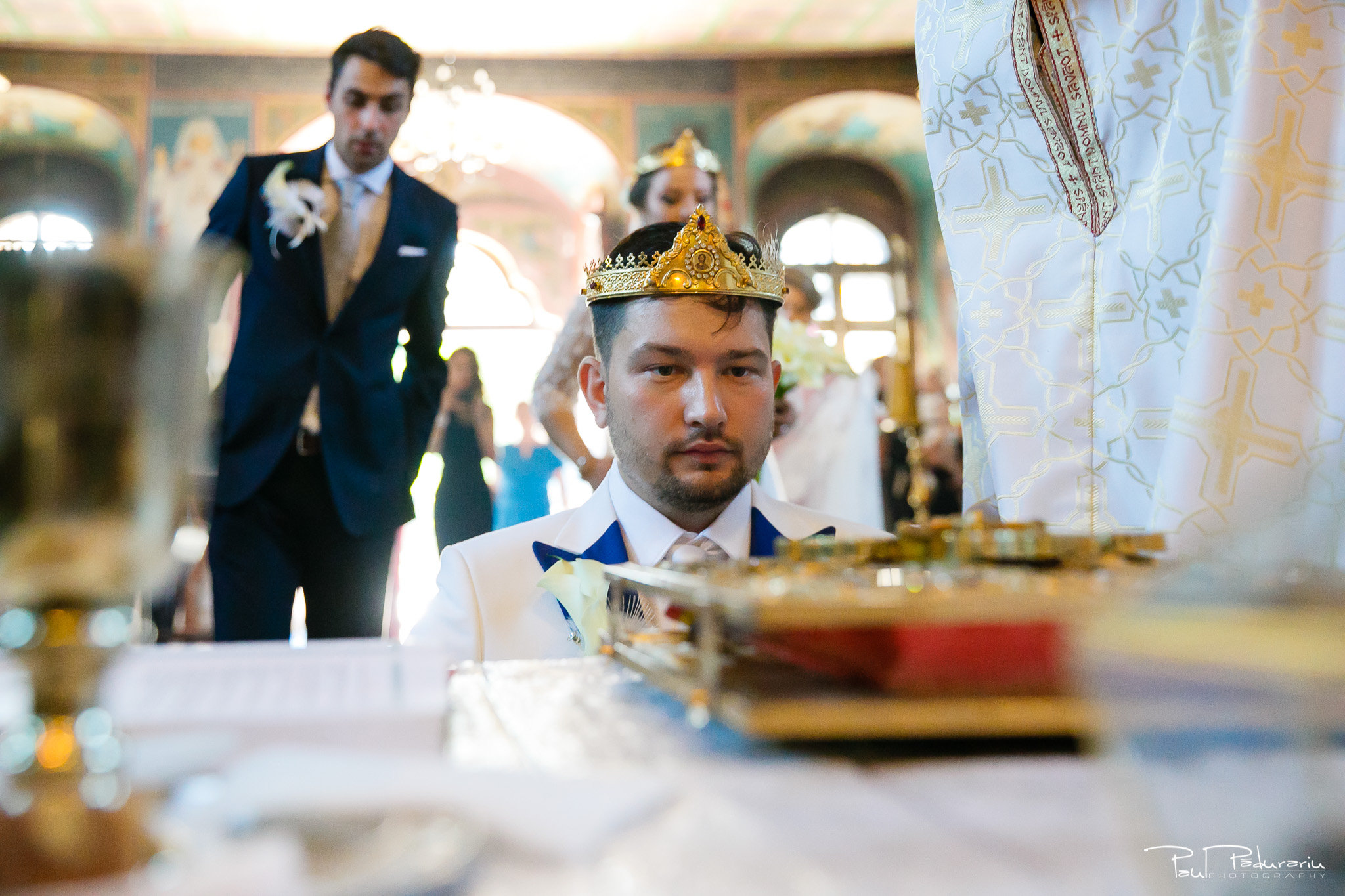 Cununia religioasa nunta Ema si Tudor fotograf de nunta iasi www.paulpadurariu.ro © 2017 Paul Padurariu punere cununii mire