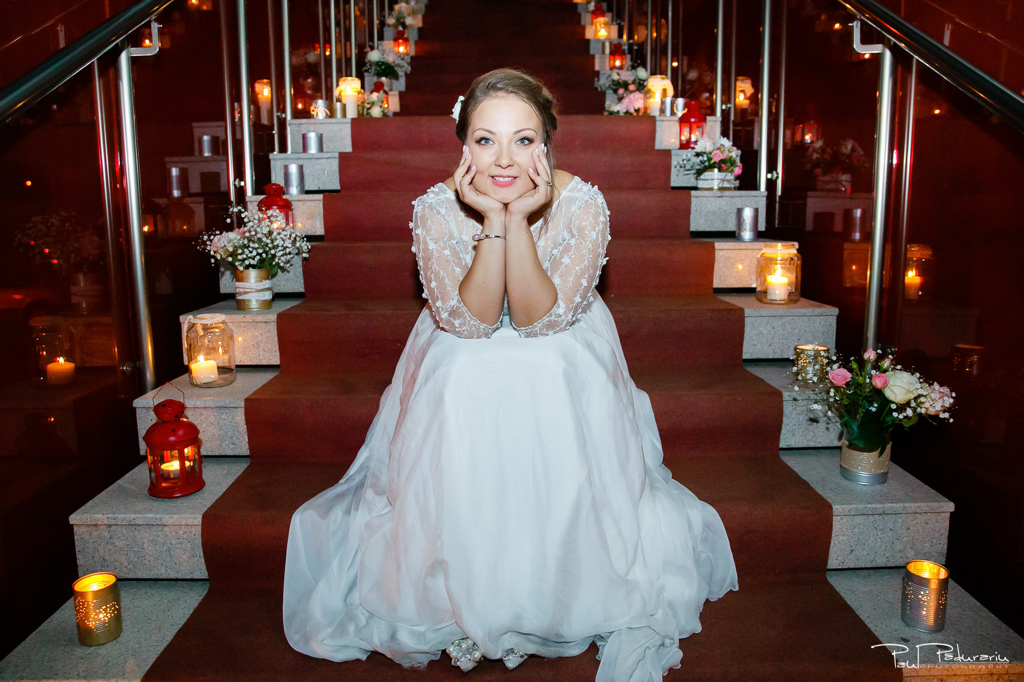 Petrecere la Pleaiada nunta cu tema Paris Ema si Tudor fotograf profesionist de nunta iasi www.paulpadurariu.ro © 2017 Paul Padurariu - portret furatul miresei