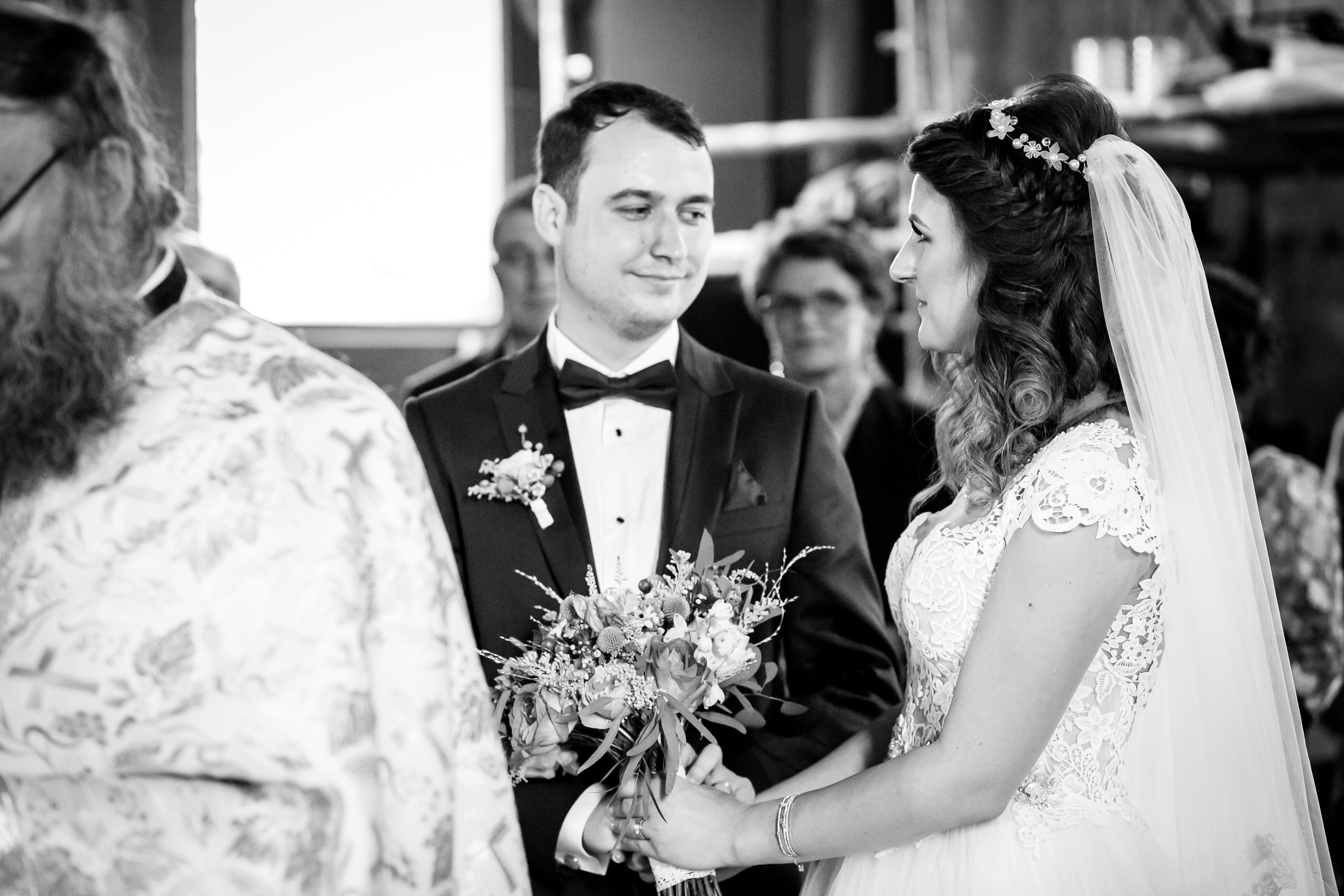 Alexandra si Vlad nunta cununia religiosa 1 - fotograf profesionist nunta www.paulpadurariu.ro © 2017 Paul Padurariu