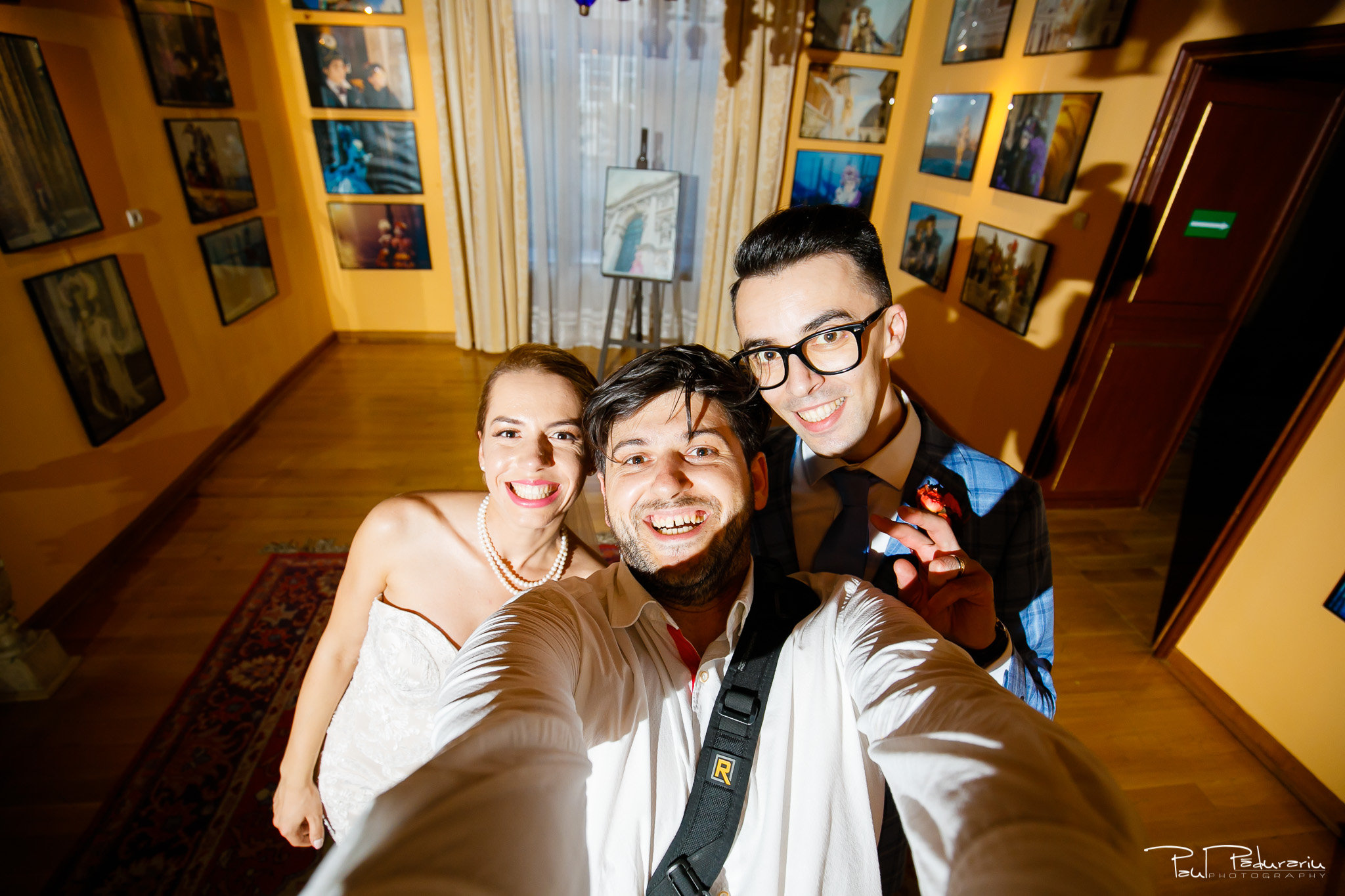 Nunta Roxana Si Silviu Selfie www.paulpadurariu.ro © 2017 Paul Padurariu