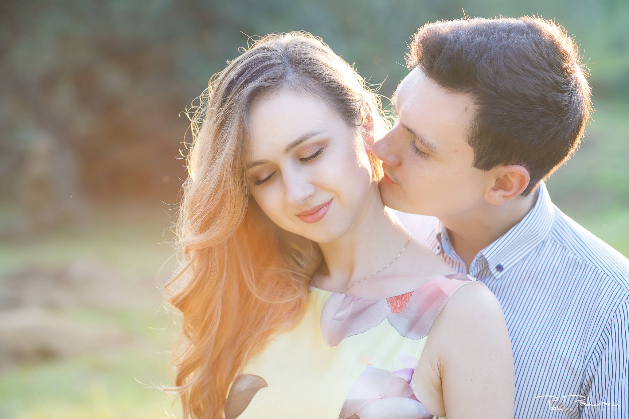 Nicoleta si Catalin - sedinta foto de logodna in Gradina Botanica Iasi - www.paulpadurariu.ro - fotograf profesionist de nunta Iasi 4