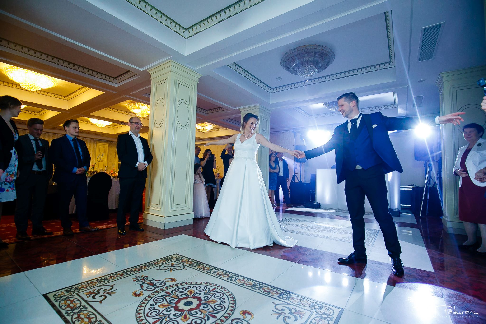 Alex si Natalia nunta Sala Regala La Castel Iasi - fotograf profesionist nunta iasi Paul Padurariu 2019 15