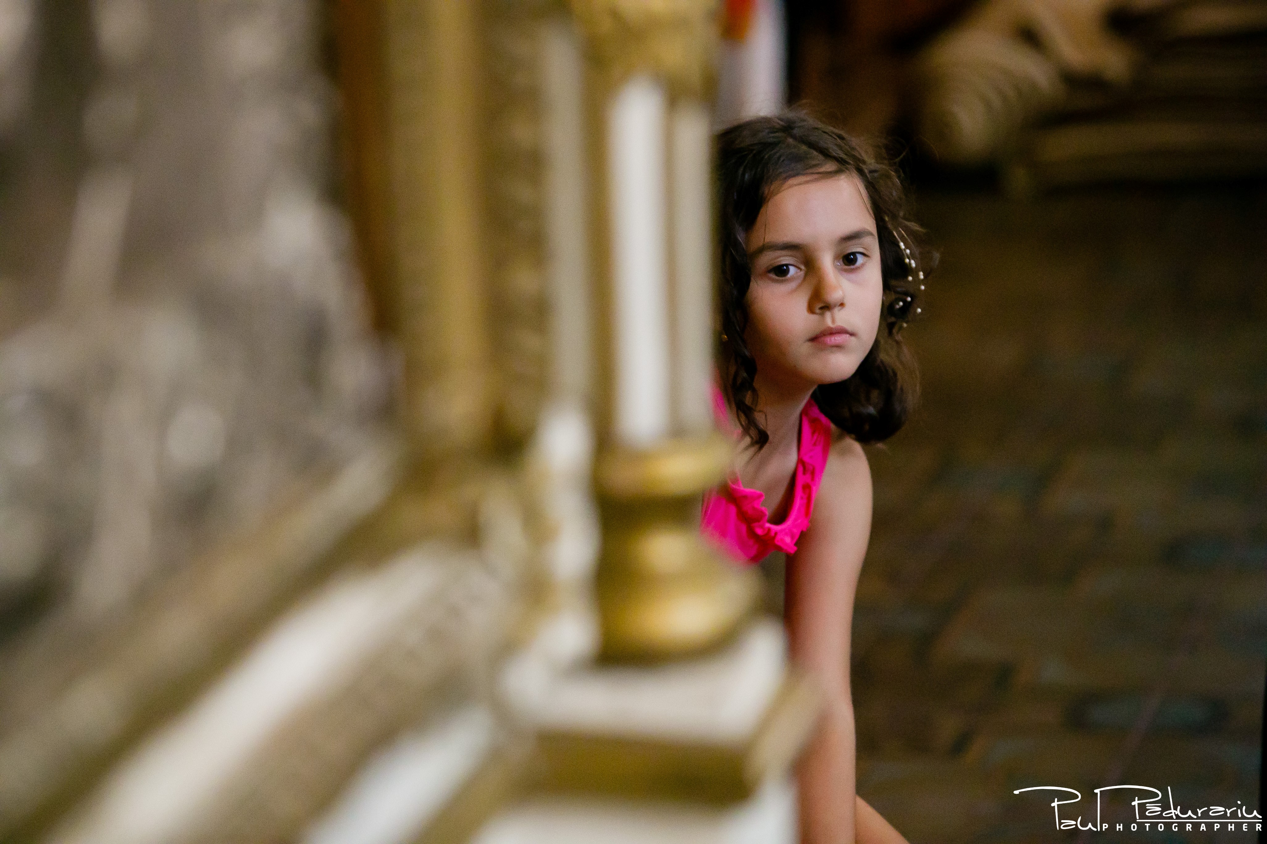 Cristina si Razvan nunta rustica la Bellaria Iasi cununia religioasa portret fetita fotograf profesionist nunta www.paulpadurariu.ro © 2017 Paul Padurariu