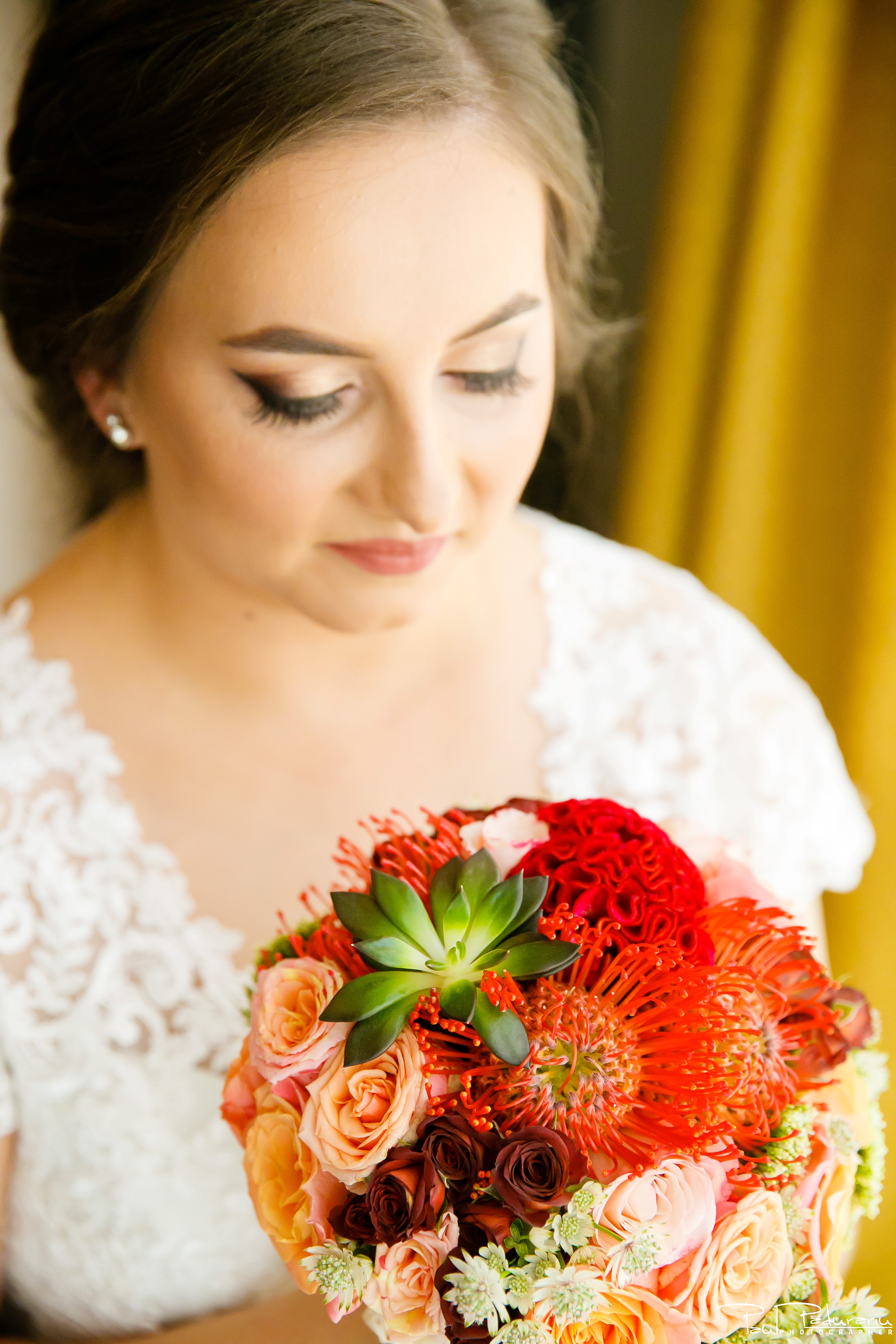 Cristina si Razvan nunta rustica la Bellaria Iasi portret mireasa sedinta foto fotograf profesionist nunta www.paulpadurariu.ro © 2017 Paul Padurariu