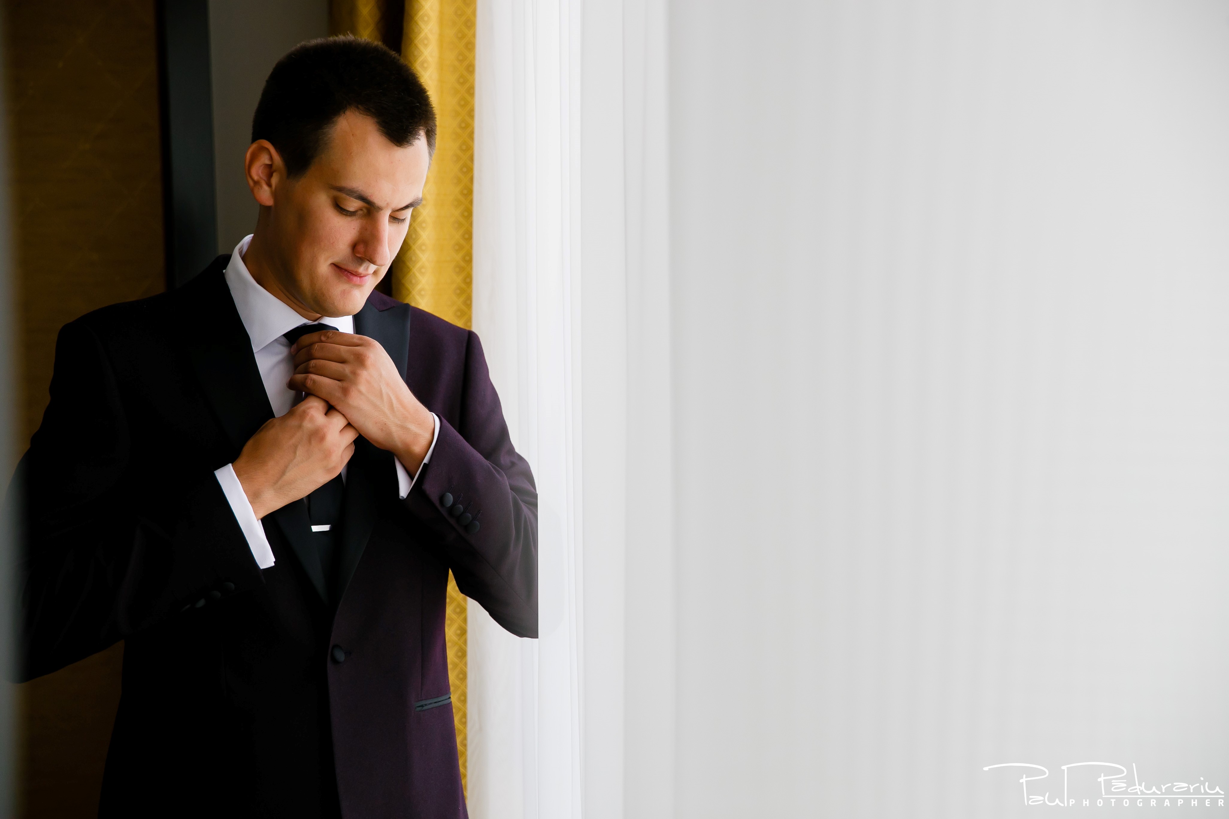 Cristina si Razvan nunta rustica la Bellaria pregatiri mire portret fotograf profesionist nunta Iasi www.paulpadurariu.ro © 2017 Paul Padurariu